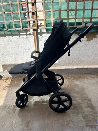 Carrito Bebé Jané Mum Capazo + Sillita 2025