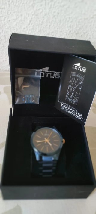 Reloj Lotus Minimalist Azul y Oro Rosa