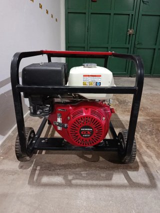 Motosoldadora. Generador y soldador