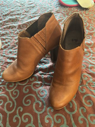 Ropa y zapatos como nuevos