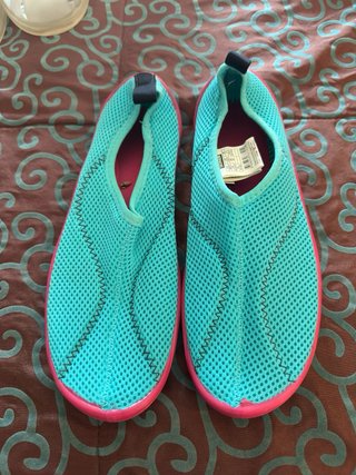 Ropa y zapatos como nuevos
