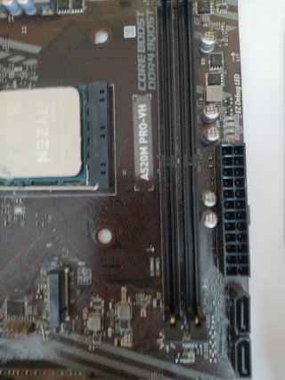 Placa Base MSI y Procesador AMD