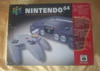 Console Nintendo 64 Grigia e Multicolore con Gioco