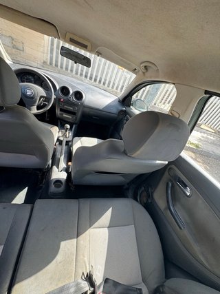 SEAT Cordoba 2004