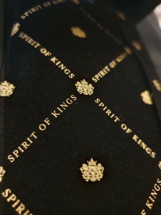 Spirit of Kings Colonia Negra y Dorada