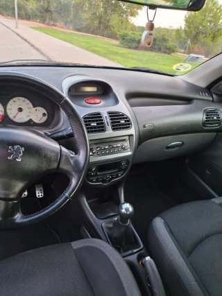 Peugeot 206 2006