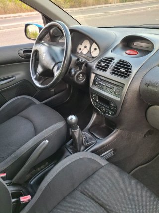 Peugeot 206 2006
