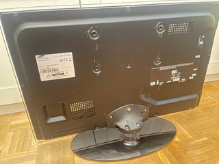 Televisor Samsung LED 26 HDMI USB 2 Mandos