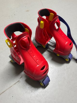 Patines infantiles rojos