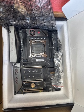 Placa Base JGINYUE X99-TI D3 PLUS