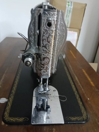 Máquina de coser Alfa S.A. Eibar España