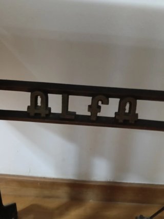 Máquina de coser Alfa S.A. Eibar España