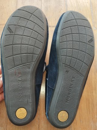 Zapatillas Nordikas Piel Hombre Azul talla 40