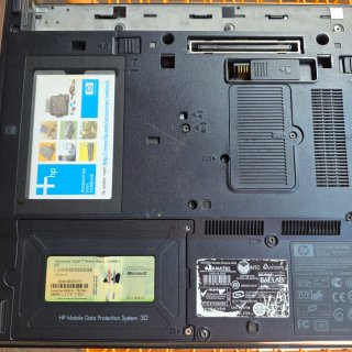 Pc HP Compaq nc8430 per parti di ricambio