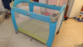 Cuna de viaje plegable poco uso