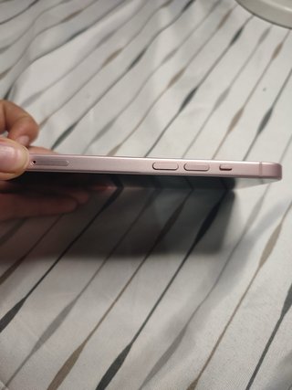 iPhone 15 Rosa