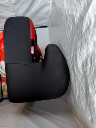 Silla coche casi nueva