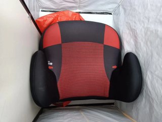 Silla coche casi nueva