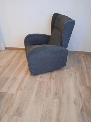 Sillón relax manual tela gris