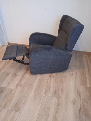 Sillón relax manual tela gris