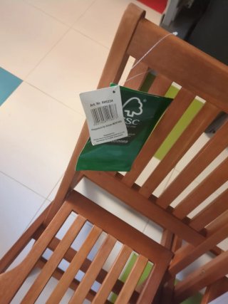 Sillas de teka FSC para niños