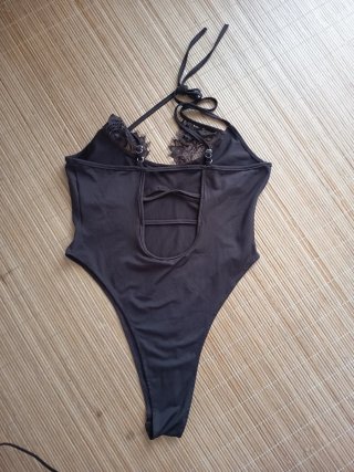 Body de encaje Shein negro
