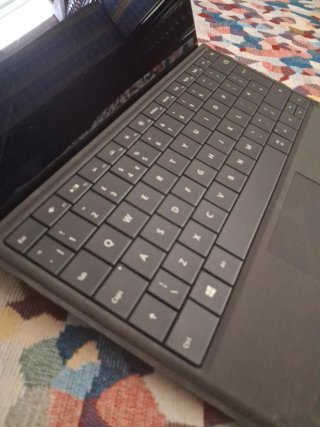 Microsoft Surface Pro 3, con teclado separable