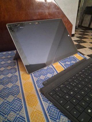 Microsoft Surface Pro 3, con teclado separable