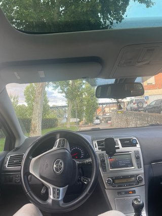Toyota Avensis 2014