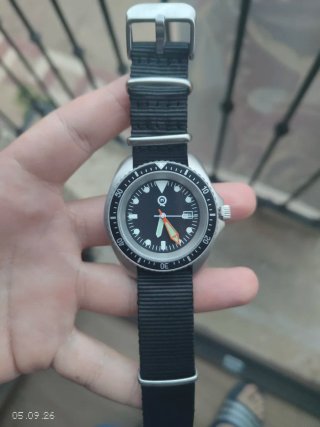 Reloj Quimei Cooper Subamster Negro/Plata