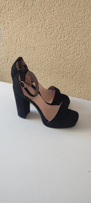 Sandalias de plataforma con tacon cuadrado