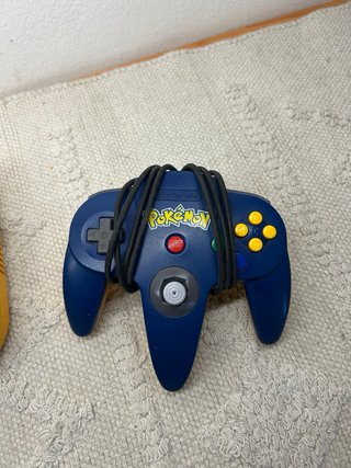 Nintendo 64 Pikachu Edition