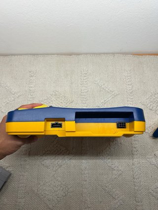 Nintendo 64 Pikachu Edition