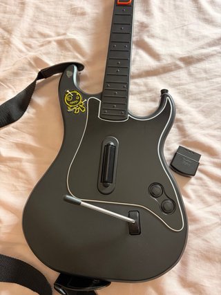 Guitarra Kramer Guitar Hero PS2