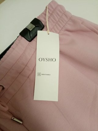 Pantalón ancho Oysho rosa