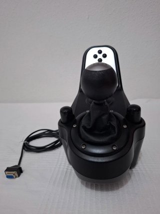 Logitech G27 completo (volante+pedales+palanca)