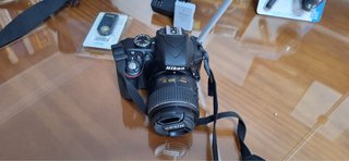 Cámara Nikon D3300 + Trípode Nuevo