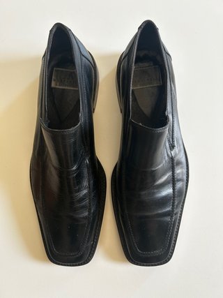 Zapatos de piel Martinelli negros