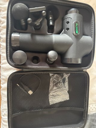 VENTA EN PERSONA Pistola de masaje funcionando