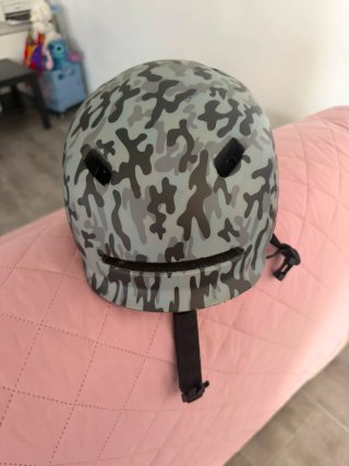 Casco Patinete Eléctrico Camuflaje