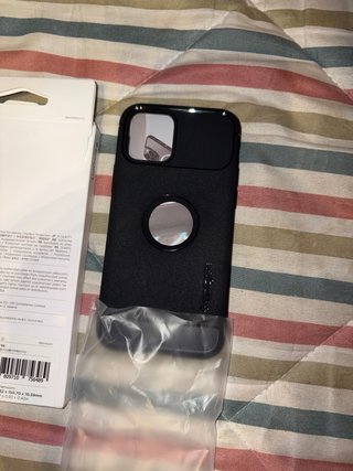 Funda Spigen Rugged Armor iPhone 12 Pro/12