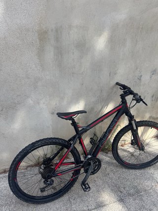 Bicicleta Ghost Negra y Roja