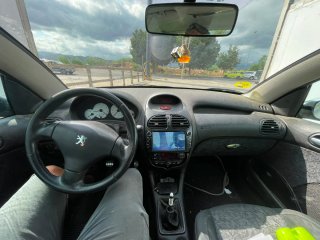 Peugeot 206 2004