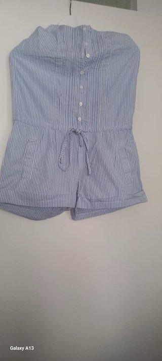 Mono corto Oysho rayas azul y blanco