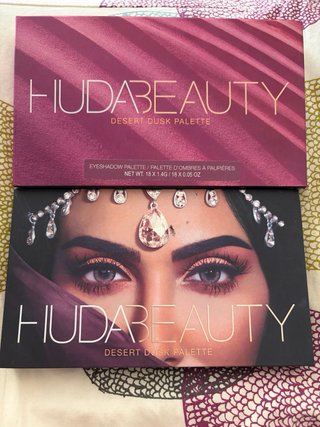 Paleta de Sombras Huda Beauty