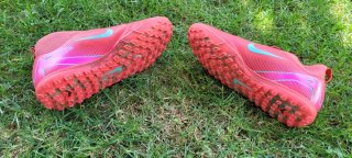 Botas fútbol Nike Mercurial multitaco 38.5