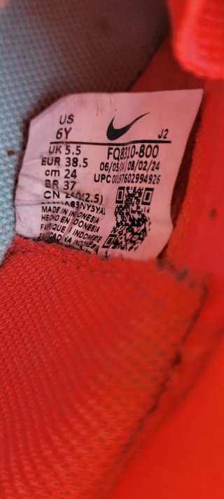 Botas fútbol Nike Mercurial multitaco 38.5