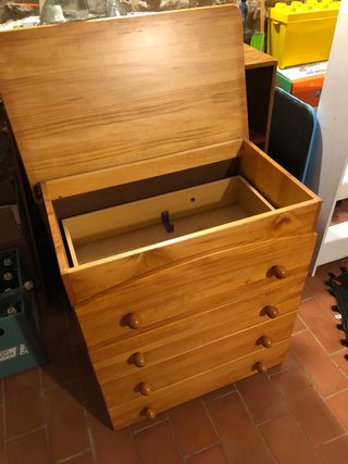 Comoda de madera