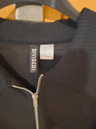 Chaqueta cremallera Divided Talla M