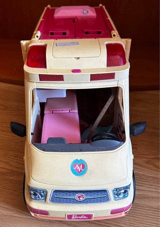 Ambulancia Barbie Juguete